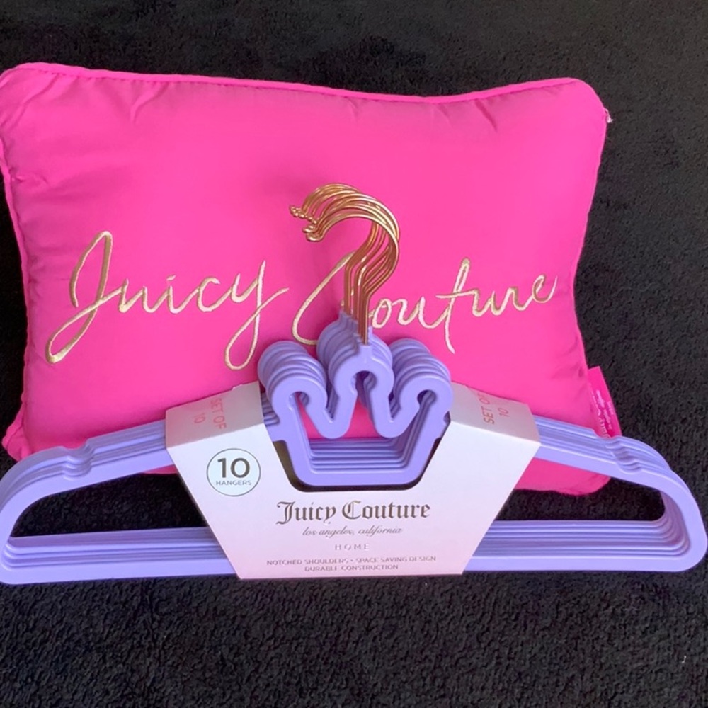 Juicy Couture Notched Shoulder Space Saving Crown Top Set of 10 Hangers